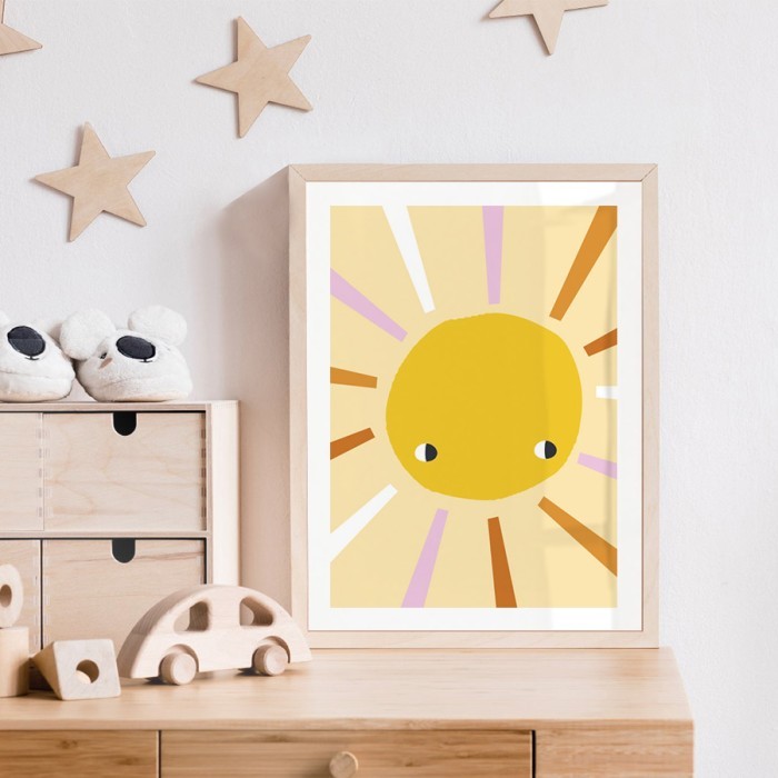 Αφίσα Poster Κίτρινος ήλιος με πολύχρωμες ακτίδες με κορνίζα