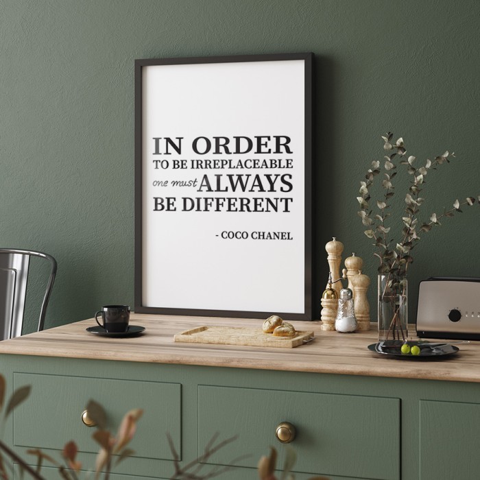 Αφίσα Poster Coco Chanel: Be Different με κορνίζα