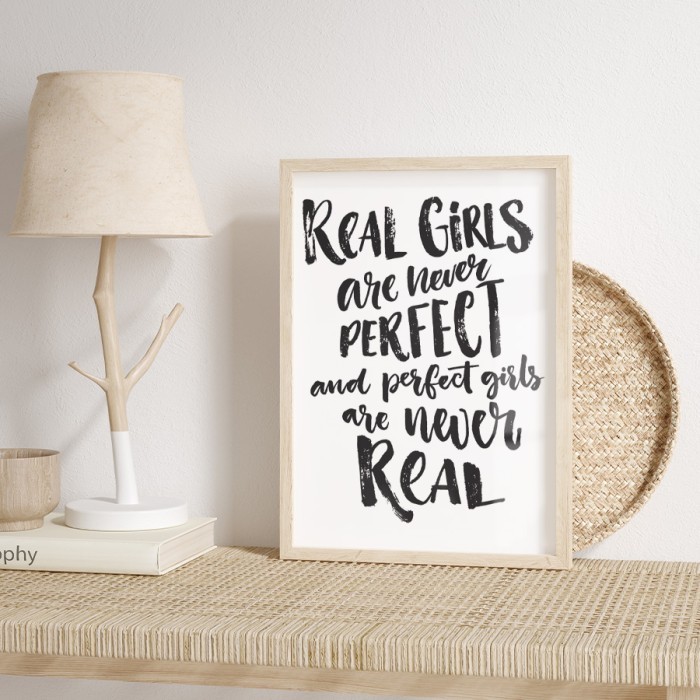 Αφίσα Poster Real Girls με κορνίζα