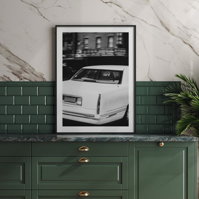 Αφίσα Poster Λευκό αμερικάνικο αμάξι με κορνίζα
