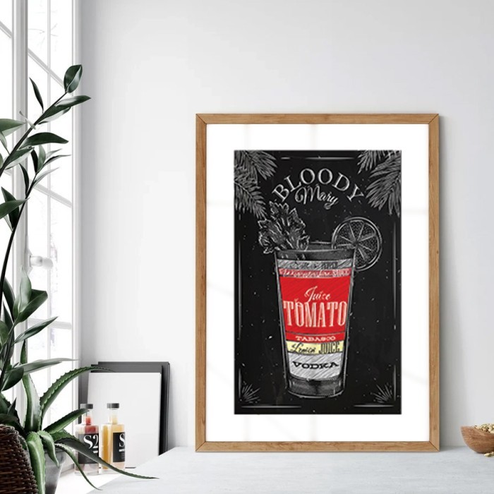 Αφίσα Poster Bloody Mary με κορνίζα