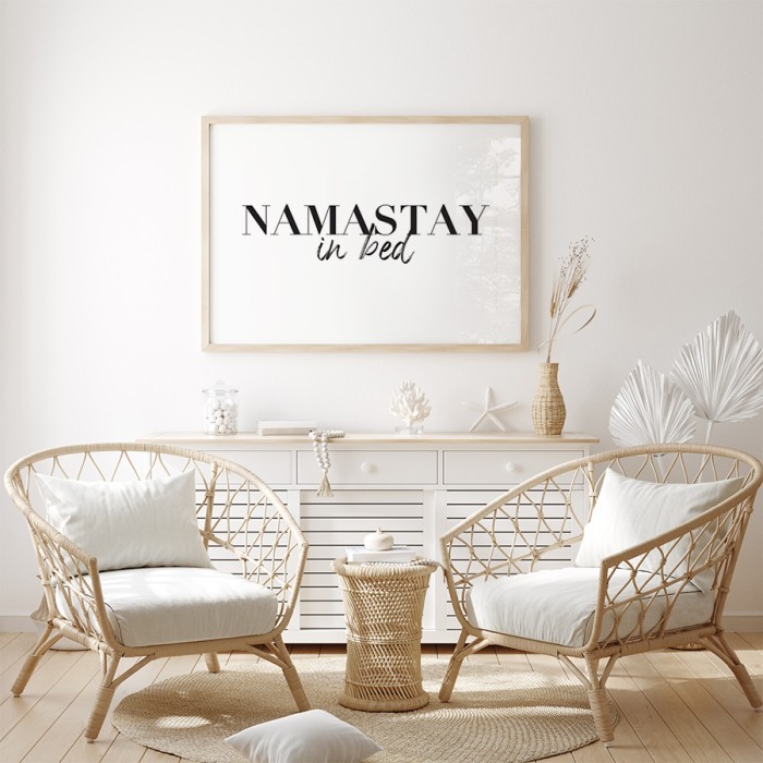Αφίσα Poster Namastay in bed για σαλόνι