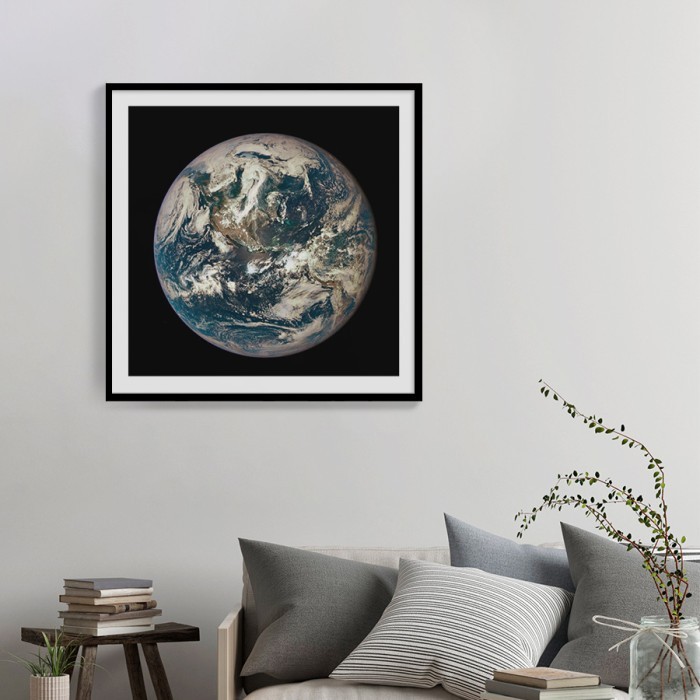 Αφίσα Poster View of Earth με κορνίζα