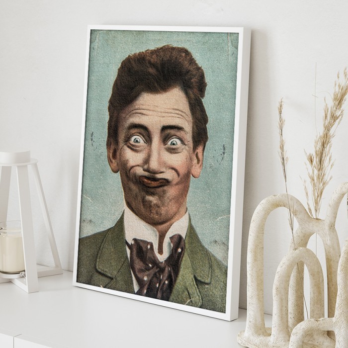Πίνακας σε καμβά με κορνίζα – Άντρας με τρελό χαμόγελο