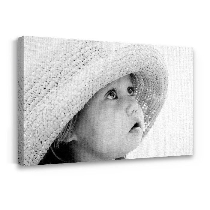 Πίνακας σε καμβά με τελάρο – Κοριτσάκι με ψάθινο καπέλο