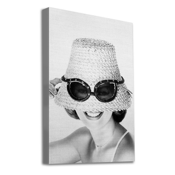 Πίνακας σε καμβά με τελάρο – Γυναίκα με ψάθινο καπέλο