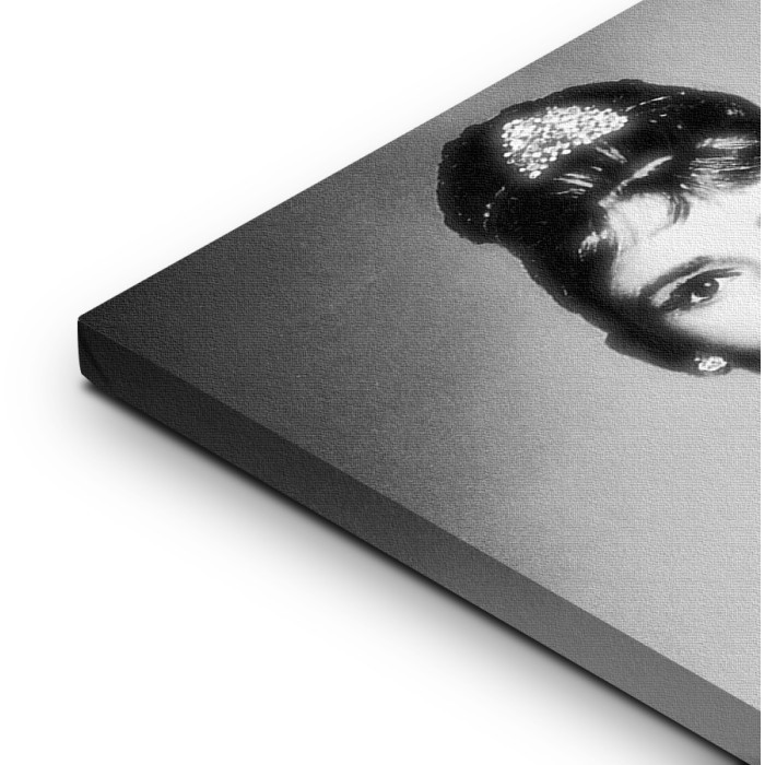 Έτοιμοι πίνακες με τελάρο και κορνίζα – Audrey Hepburn