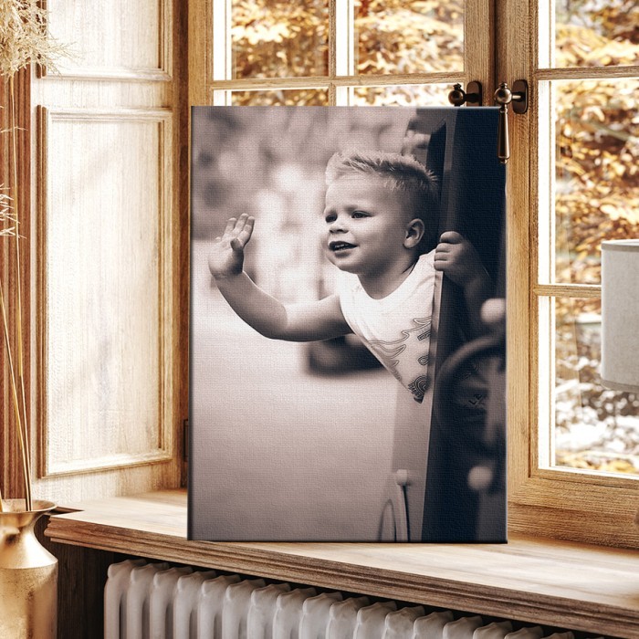 Πίνακας σε καμβά για το δωμάτιο – Μικρό ξανθό αγόρι