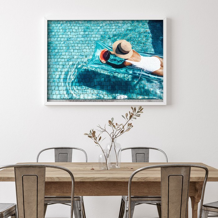 Καρπούζι στην πισίνα σε Πίνακα σε καμβά με κορνίζα