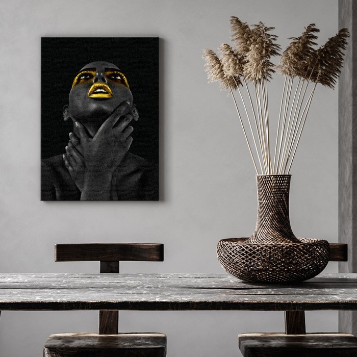 Πίνακας σε καμβά για το σαλόνι με την Αφρικάνα με χρυσά χείλη