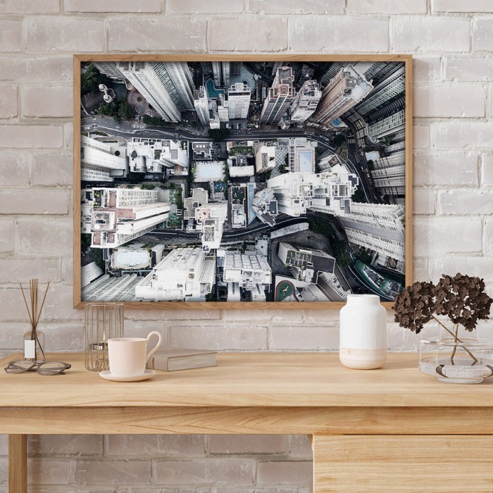 Πανοραμική λήψη πόλης σε Πίνακα σε καμβά με κορνίζα