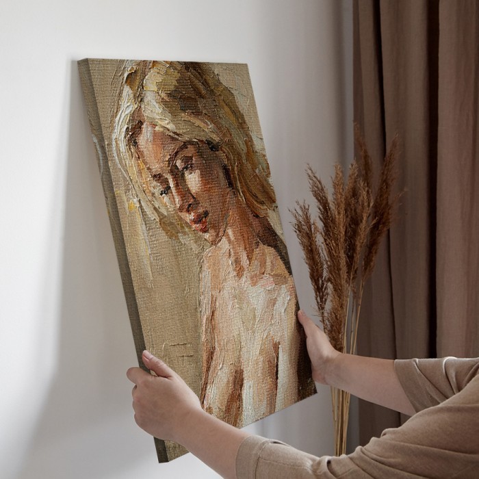 Πίνακας σε καμβά για την διακόσμηση τοίχου με Ξανθιά κοπέλα