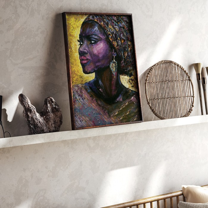 Πίνακας σε καμβά με κορνίζα με Κομψή αφρικανή γυναίκα