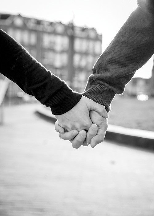  Αφίσα Poster Ερωτευμένο ζευγάρι που κρατιούνται από το χέρι