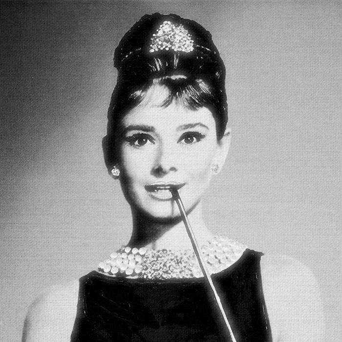 Ασπρόμαυροι Πίνακες – Audrey Hepburn 
