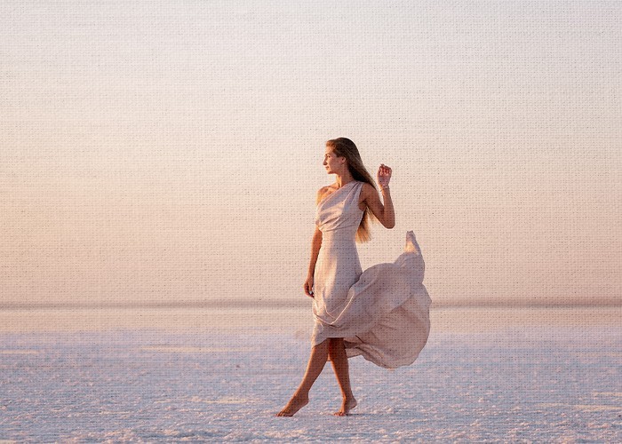 Art photos Πίνακες και Γυναίκα με λευκό φόρεμα