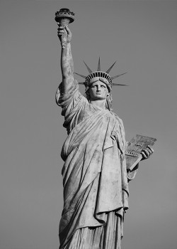 Το άγαλμα της ελευθερίας