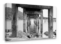 Ψηλή ξύλινη προβλήτα