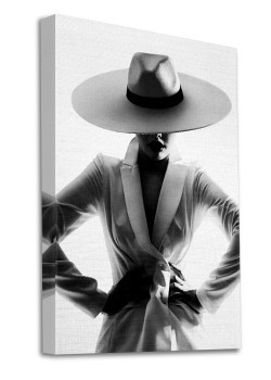 Γυναίκα με λευκό παλτό