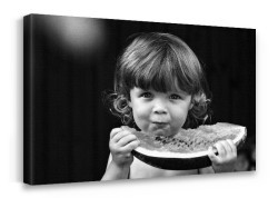 Αγοράκι με καρπούζι