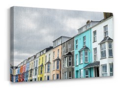 Χρωματιστά σπίτια