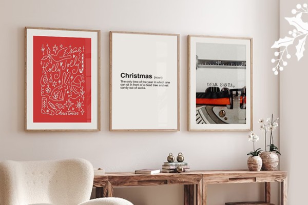 GALLERY WALL