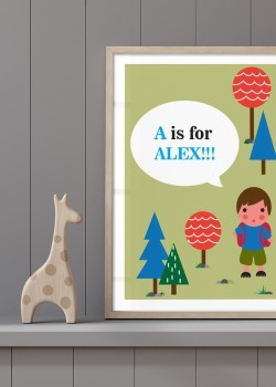 Παιδάκι στο πολύχρωμο δάσος