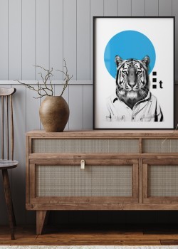 Τίγρης με πουκάμισο