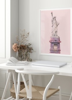 Το άγαλμα της ελευθερίας σε ροζ φόντο