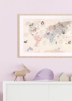 Πολύχρωμος χάρτης με ζωάκια