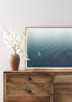 Ιστιοπλοϊκό στη θάλασσα