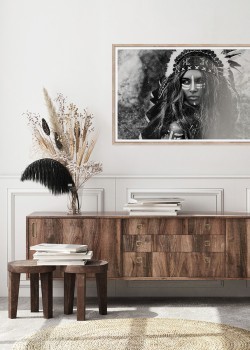 Γυναίκα με ινδιάνικο στυλ