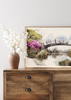 Ζωγραφισμένο τοπίο με ένα γεφυράκι πάνω από το ποτάμι