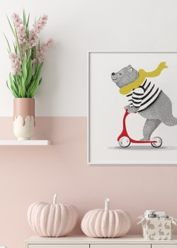 Αρκούδος με πατίνι