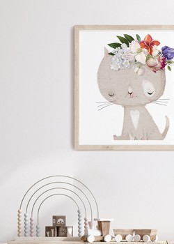 Γατούλα με λουλούδια