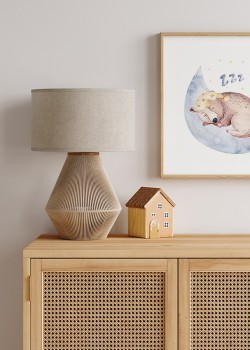 Αρκούδα που κοιμάται στο φεγγάρι