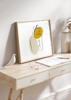 Grey and yellow nude woman