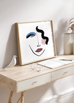 Βαμμένη Γυναίκα