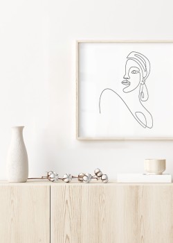 Μισή γυναικεία φιγούρα