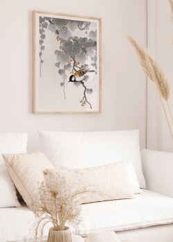 Πουλί στο κλαδί