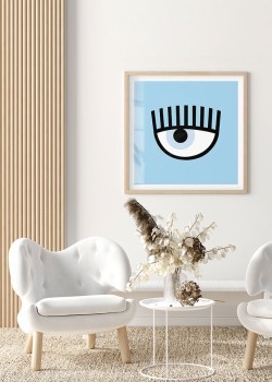 Eye with lashes