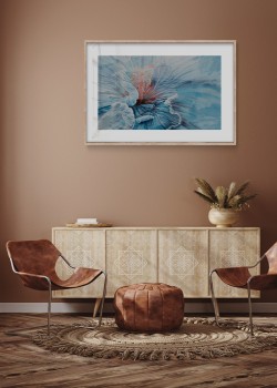 Άνθος με μπλε φύλλα