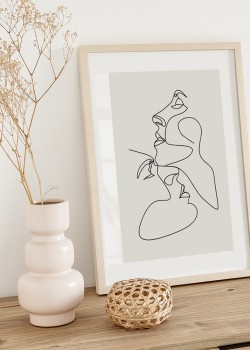 Kiss neck