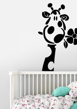 Καμηλοπάρδαλη με λουλούδι