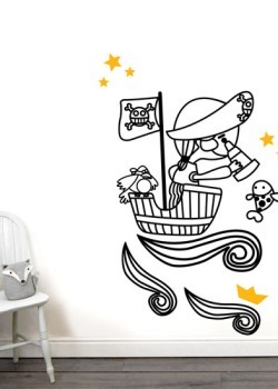 Παιδάκι καπετάνιος πειρατής