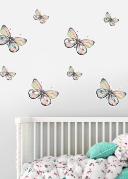 Πεταλούδες σε σχέδιο στο χέρι